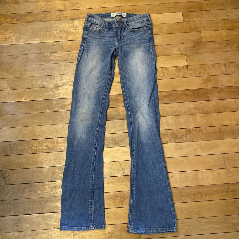 Hollister Jeans Women’s Size 00R 23/33 Light Wash Bootcut